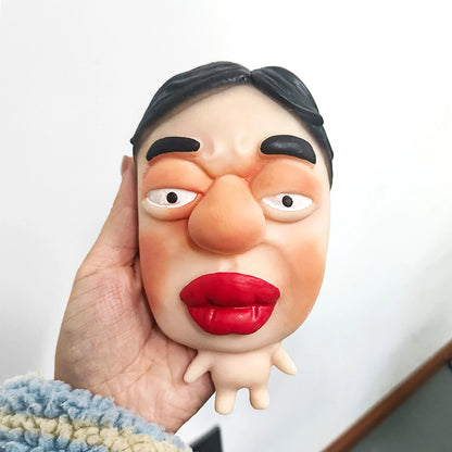 Decompression artifact, strange and quirky gadgets, pinching and playing masks, dolls, quick rebound, squeezing and funny toys